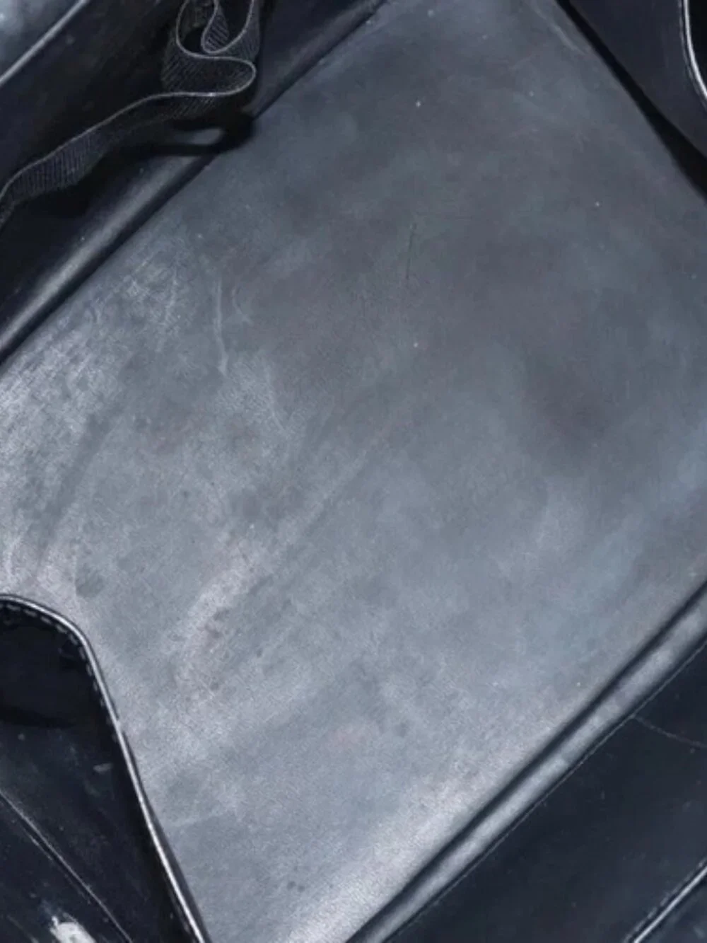 CHANEL Vanity Pouch Patent leather Black Gold CC Auth bs33674